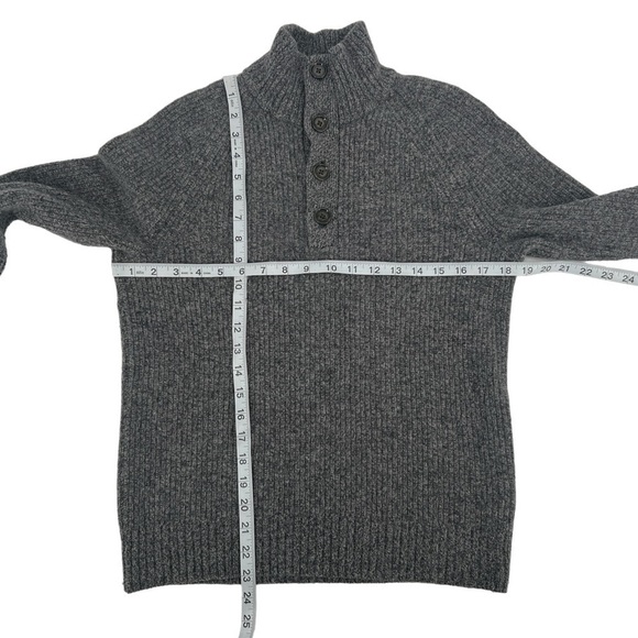 Banana Republic Gray Merino Wool Rib Knit Half Button Neck Sweater Size S Men’s - Picture 4 of 5